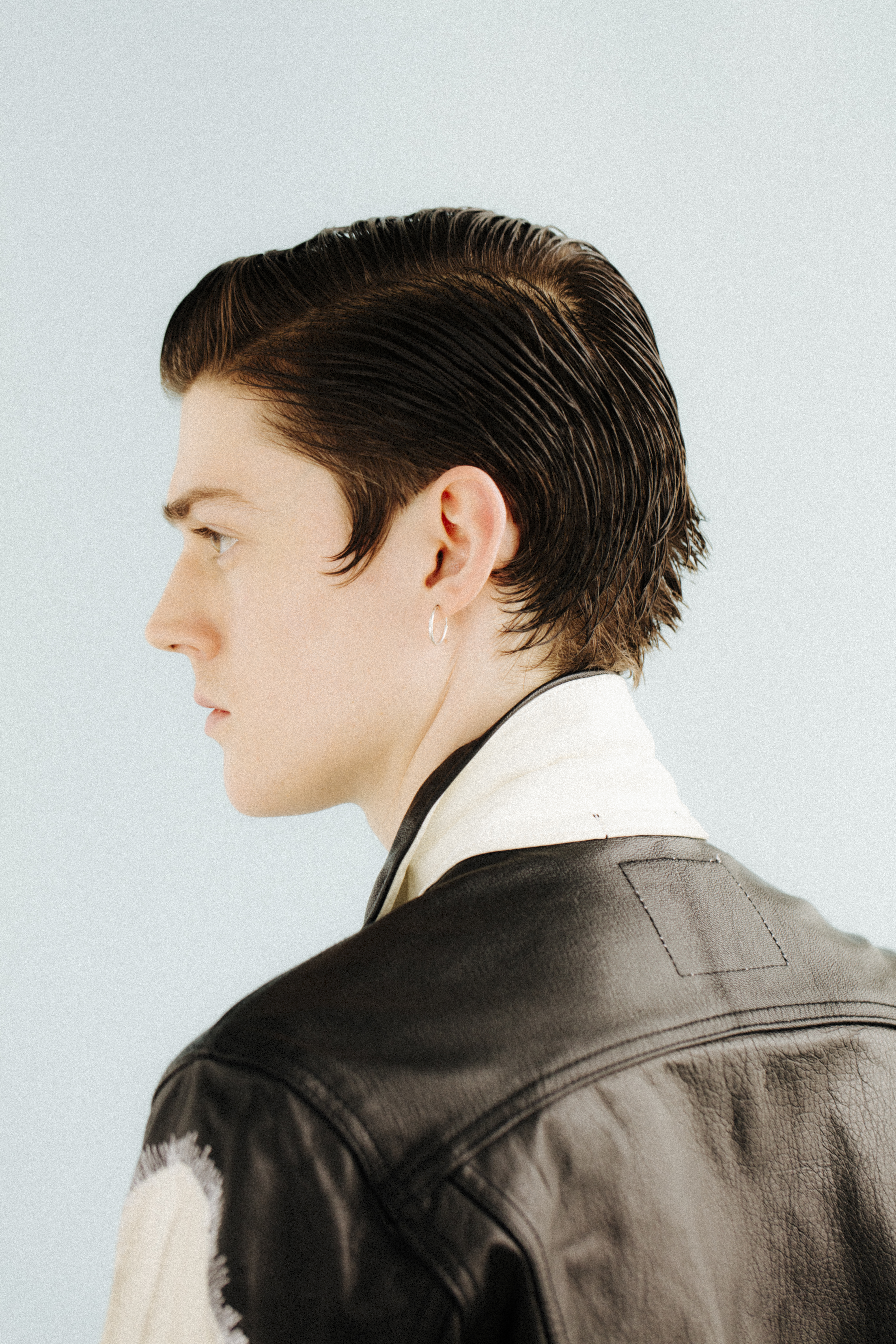 hair academy - short black hair model